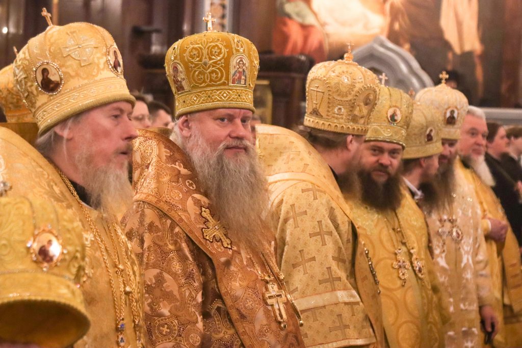 Епископ Лука сослужил Святейшему Патриарху в 15-ю годовщину интронизации