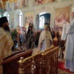 Епископ Феодор возглавил богослужение Великой Субботы