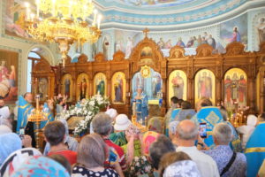 В день памяти прп.Сергия Радонежского епископ Бердянский и Приморский Феодор возглавил Божественную литургию в главном храме епархии.