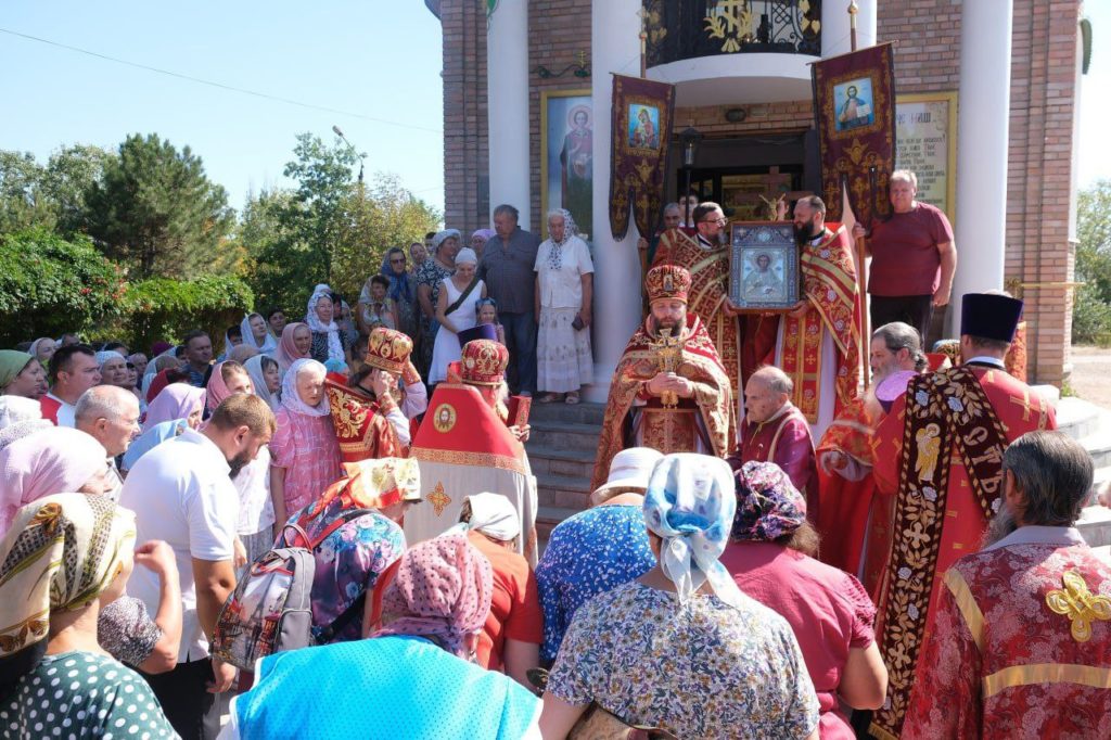 Торжества в честь престольного праздника храма влмч. Пантелеимона Бердянска